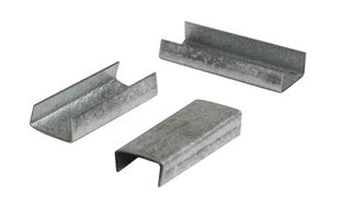 Grapas abiertas de enganche de acero para fleje de uso estándar de 3/8", 2,500 por caja